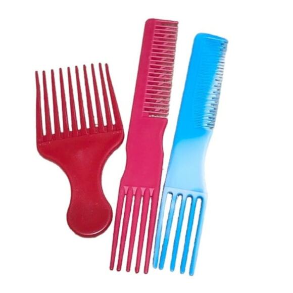 Vintage 80's Lot of Coms 2 Teaser/lifter Comb and A Pick Red and Blue - Picture 1 of 2
